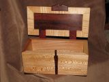 Quartersawn Sycamore Hummingbird Box.  Hinges And Hummingbird latch are Cocobolo.  Top is Snakewood 