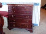 A Traditional Mahogany 5 Drawer Chest